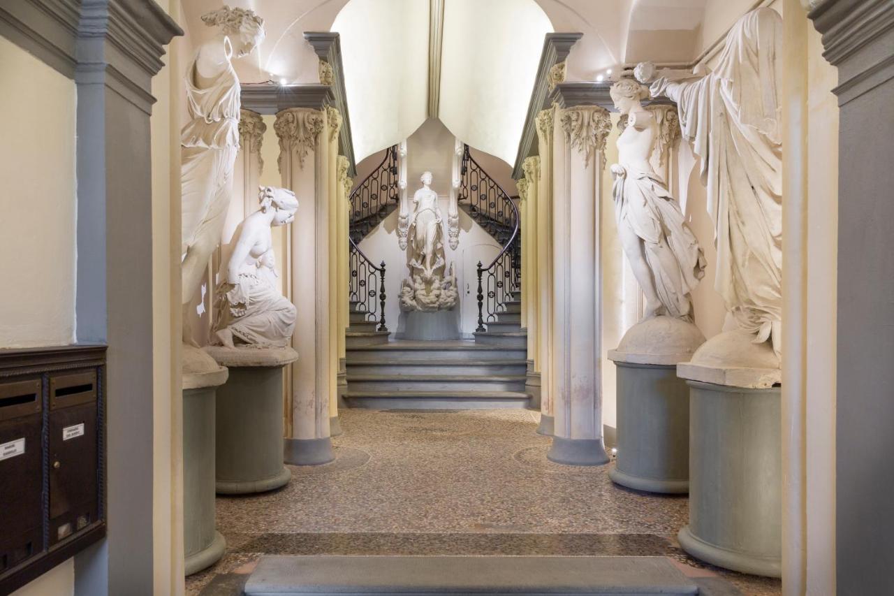 Classy Nest In A Historical Palace Florencia